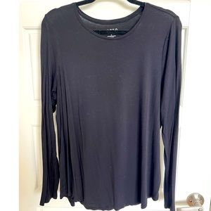 Basic Black Long sleeve Shirt - Size L